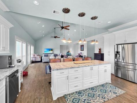 2366 Sand Crab Crystal Beach TX 77650