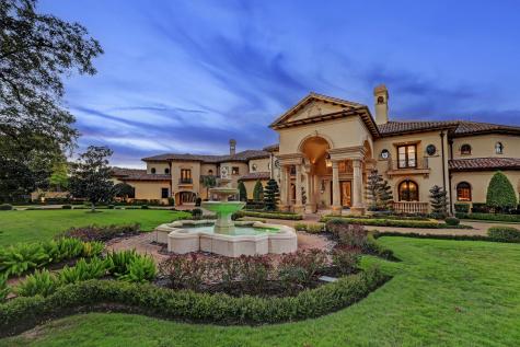 4450 Palm Royale Boulevard Sugar Land TX 77479