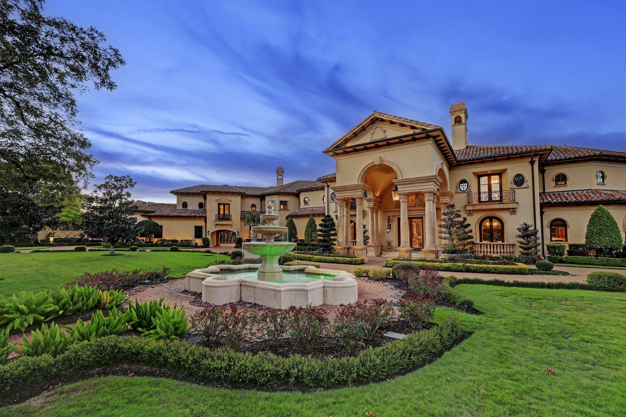 4450 Palm Royale Boulevard Sugar Land TX 77479