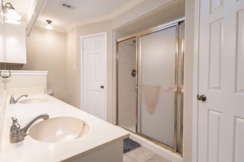 1203 Middlecreek Street Friendswood TX 77546