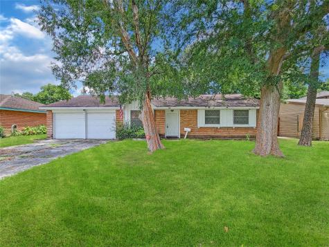 6026 Ludington Drive Houston TX 77035