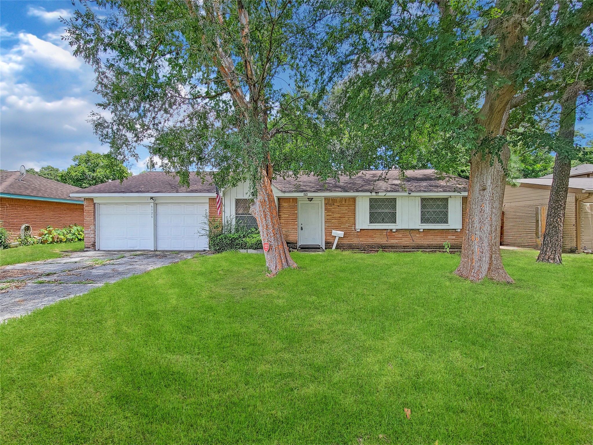 6026 Ludington Drive Houston TX 77035