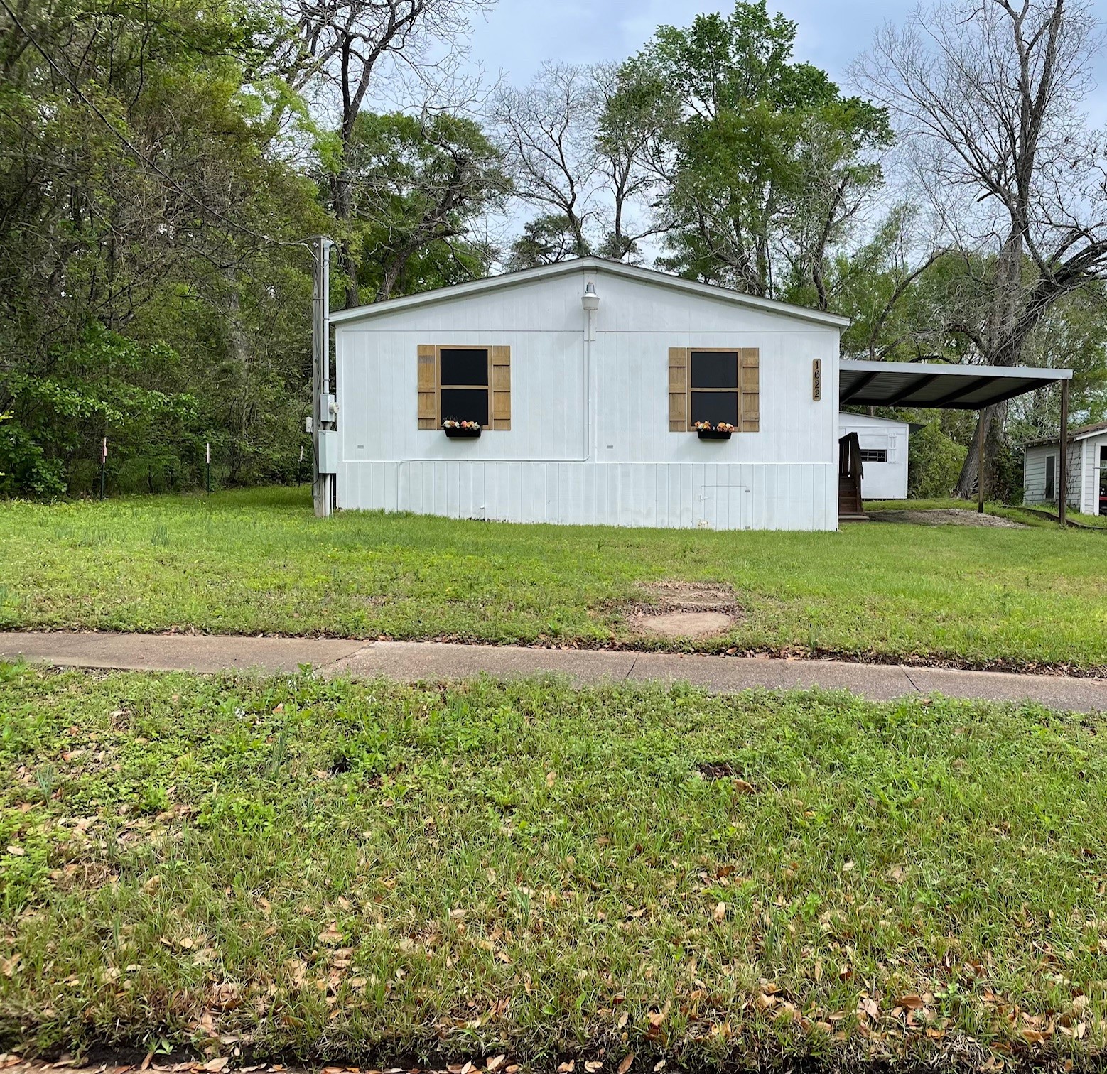 1622 10th Street Huntsville TX 77320