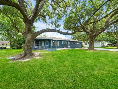 8109 White Avenue Hitchcock TX 77563