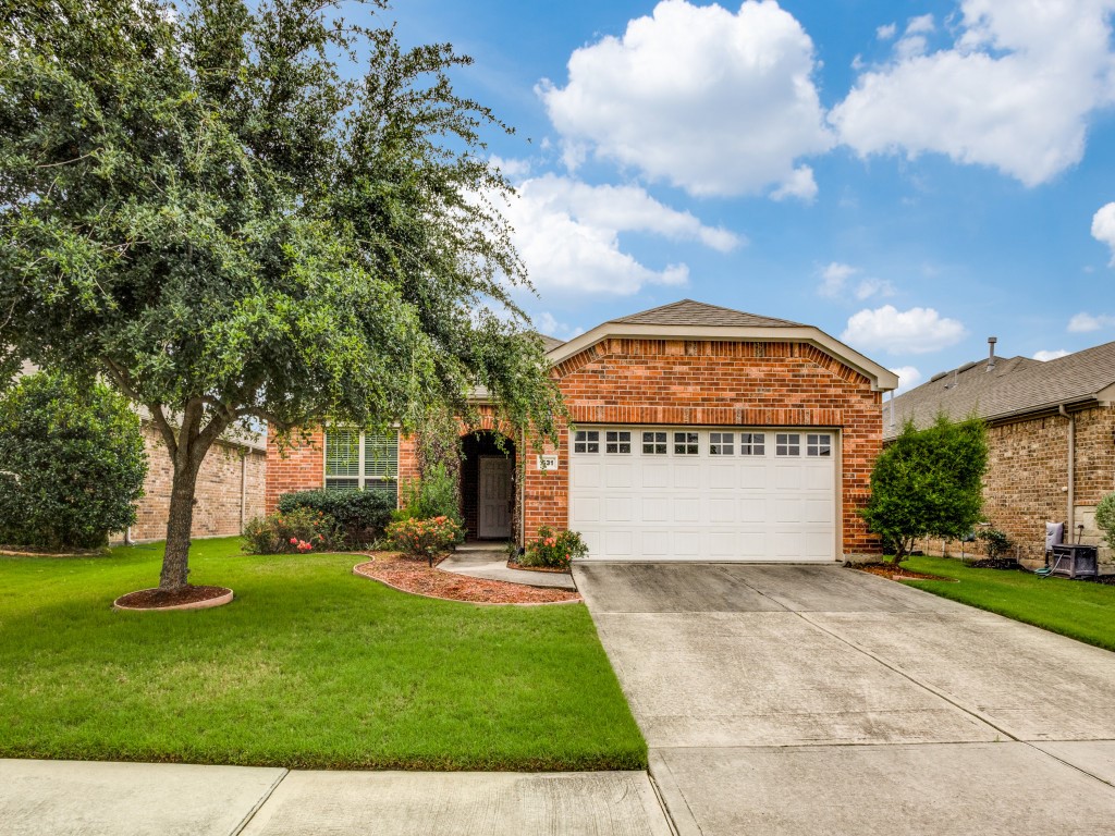 531 Monterry Oaks Drive Richmond TX 77469