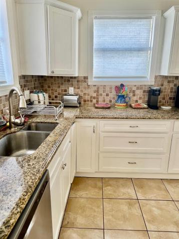 114 17th Street Galveston TX 77550