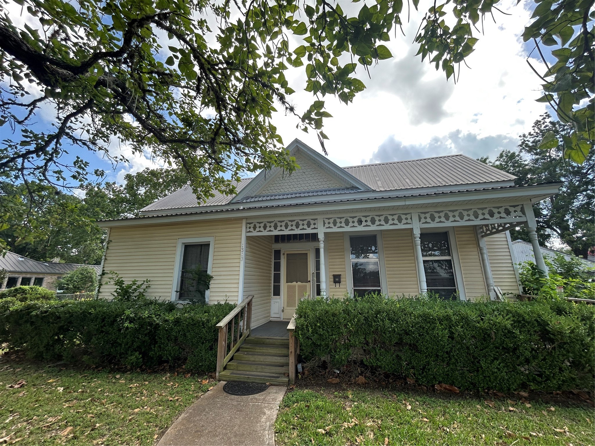 1318 Live Oak Street Columbus TX 78934
