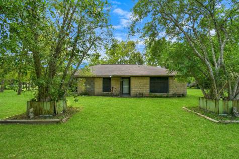 6622 Sharon Drive Pearland TX 77581