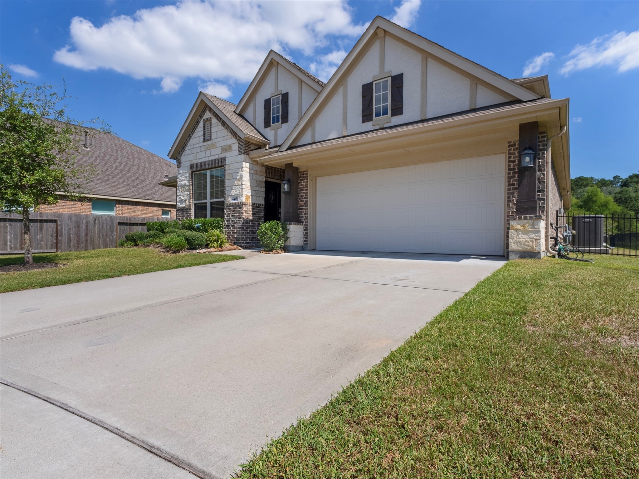 4409 Lake Welchel Drive Dickinson TX 77539