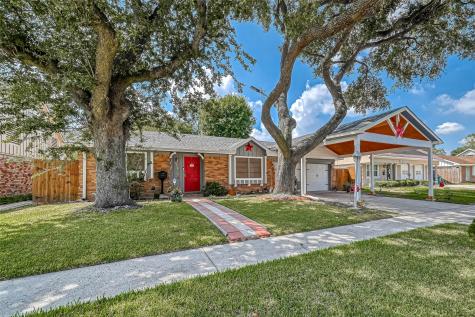 2910 Huckleberry Lane Pasadena TX 77502