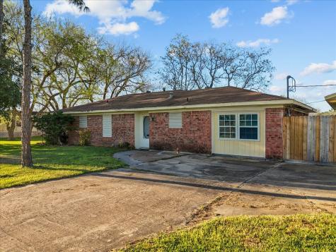13434 24th Street Santa Fe TX 77510