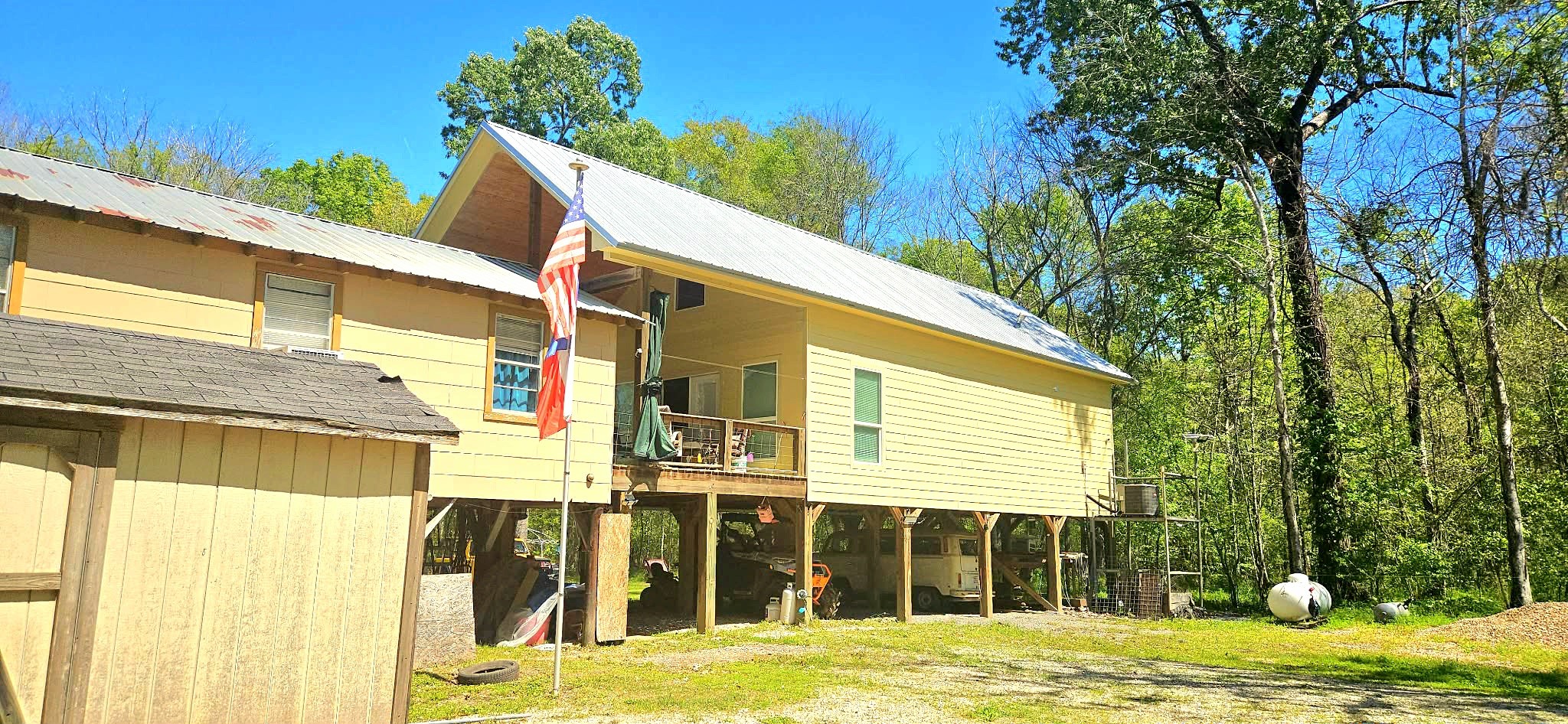 978 County Road 2859 Cleveland TX 77327