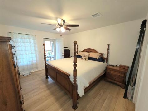 978 County Road 2859 Cleveland TX 77327