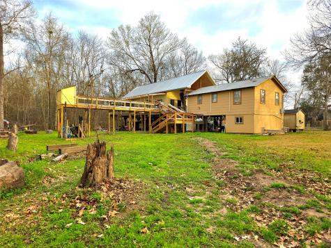 978 County Road 2859 Cleveland TX 77327