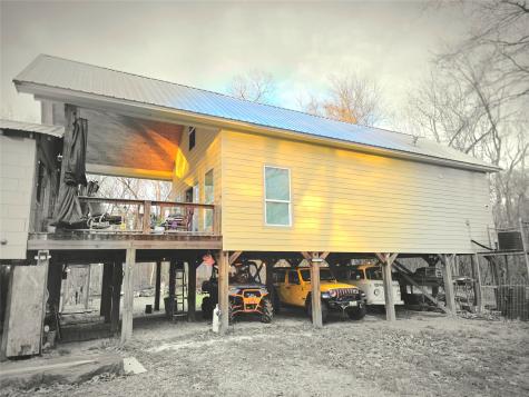 978 County Road 2859 Cleveland TX 77327