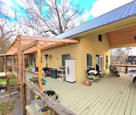 978 County Road 2859 Cleveland TX 77327