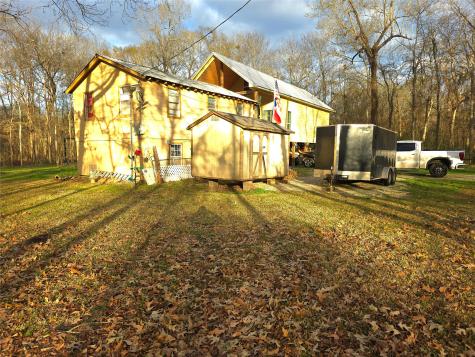 978 County Road 2859 Cleveland TX 77327