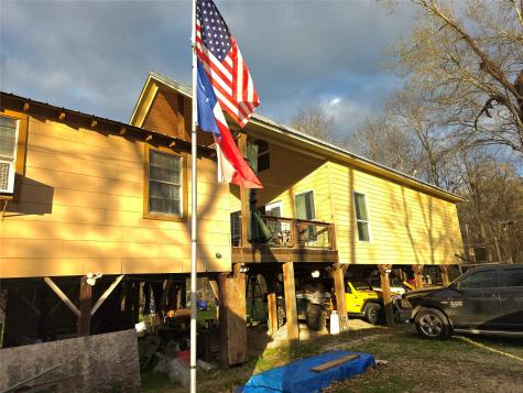 978 County Road 2859 Cleveland TX 77327