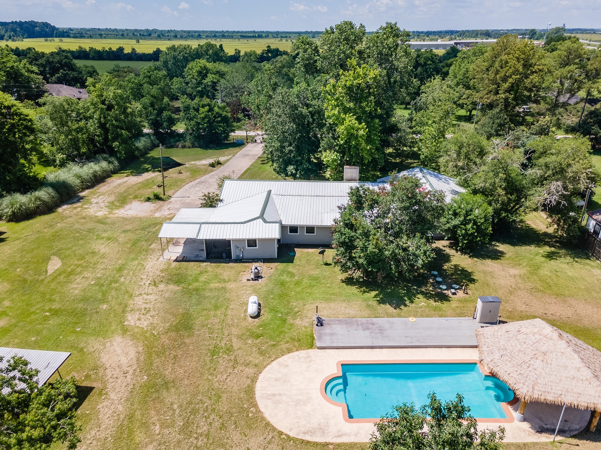 199 County Road 492 Dayton TX 77535