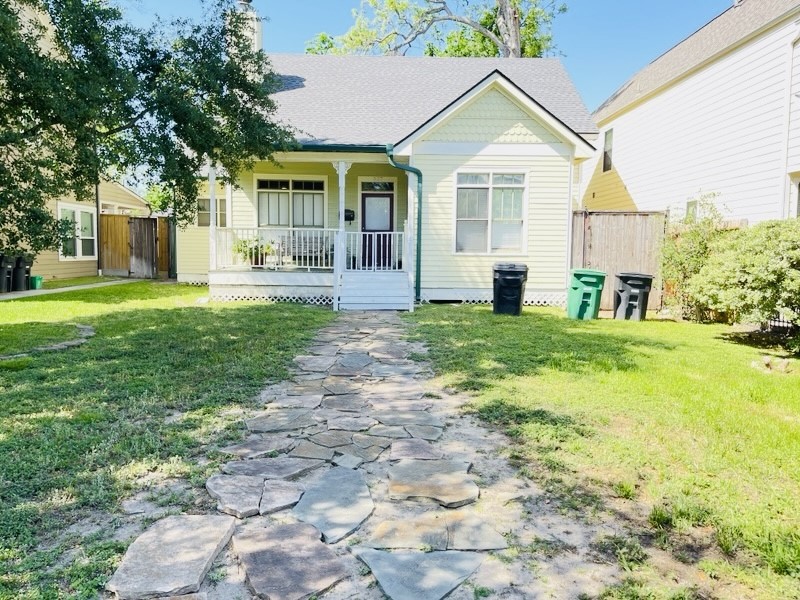 527 W 26th Street Houston TX 77008