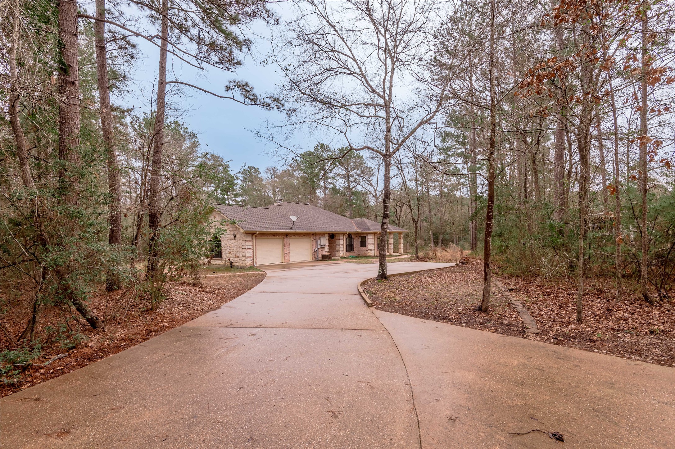 20 Tall Timbers Way Huntsville TX 77320