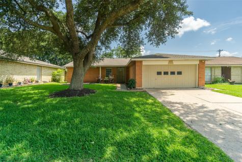 6128 Brookdale Drive League City TX 77573