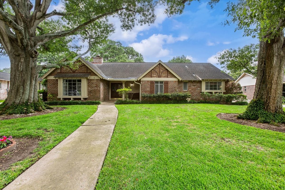 1514 Davon Lane Houston TX 77058
