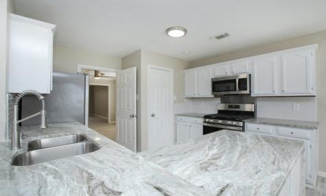 1902 Timber Creek Drive Pearland TX 77581