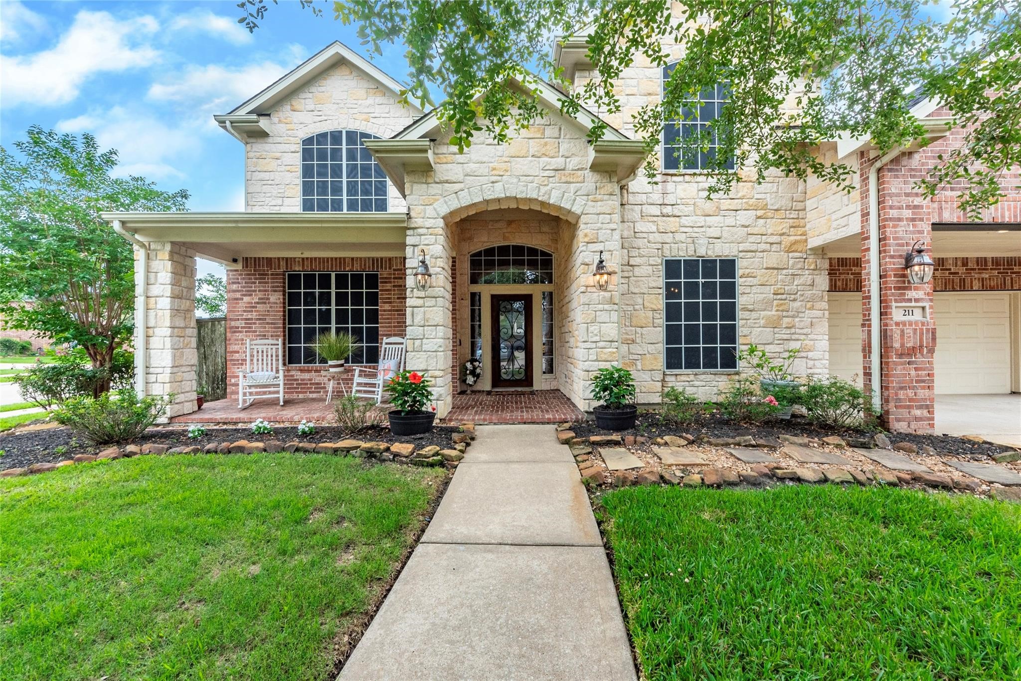 211 Grand Creek Court League City TX 77573