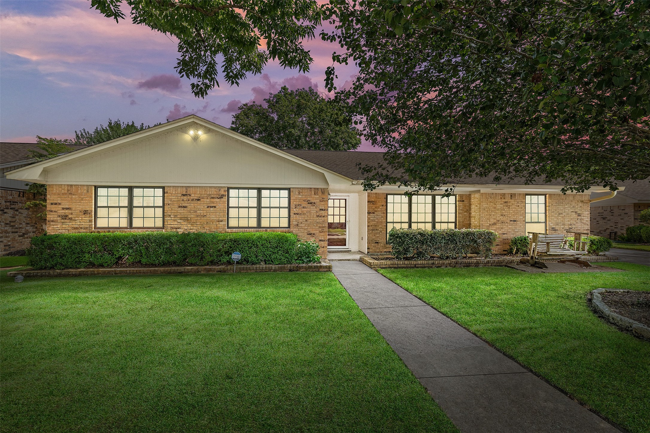 2410 Morning Drive Baytown TX 77520