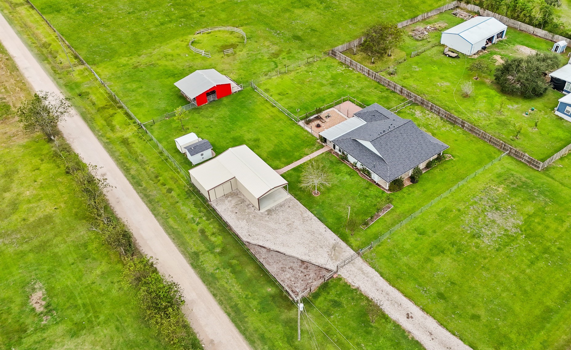9720 County Road 200 Alvin TX 77511