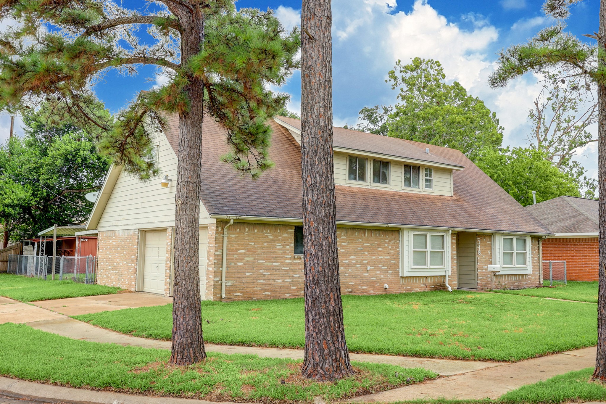 718 Columbia Lane Deer Park TX 77536