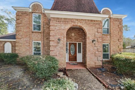 6723 Apple Valley Lane Houston TX 77069