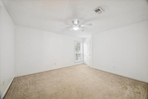 6723 Apple Valley Lane Houston TX 77069