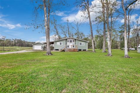 1046 County Road 6243 Dayton TX 77535