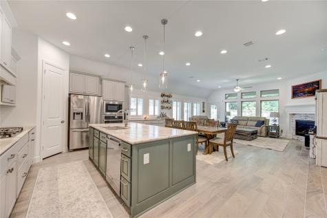 713 Sunset Point Court Montgomery TX 77316
