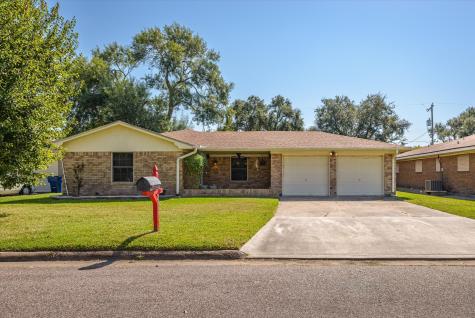 2813 6th Avenue N Texas City TX 77590