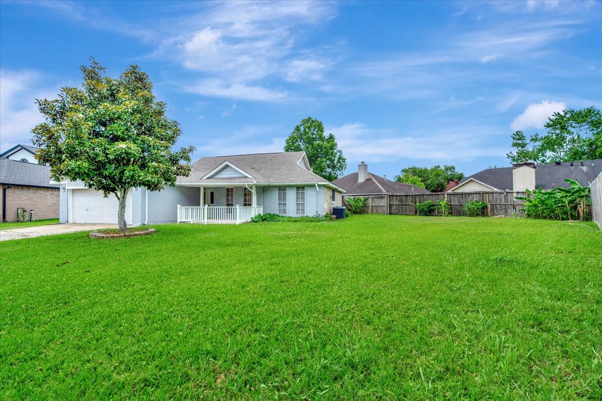 11710 Brettwood Circle Houston TX 77089