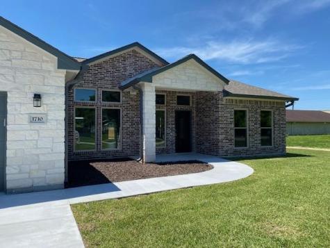 1710 Spruce Street Bay City TX 77414
