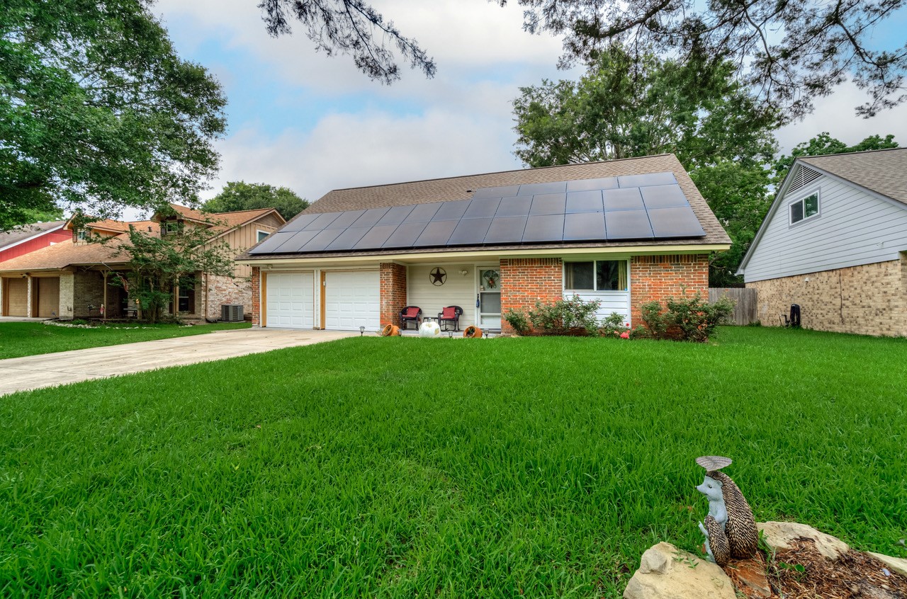 2008 Sunset Court S League City TX 77573