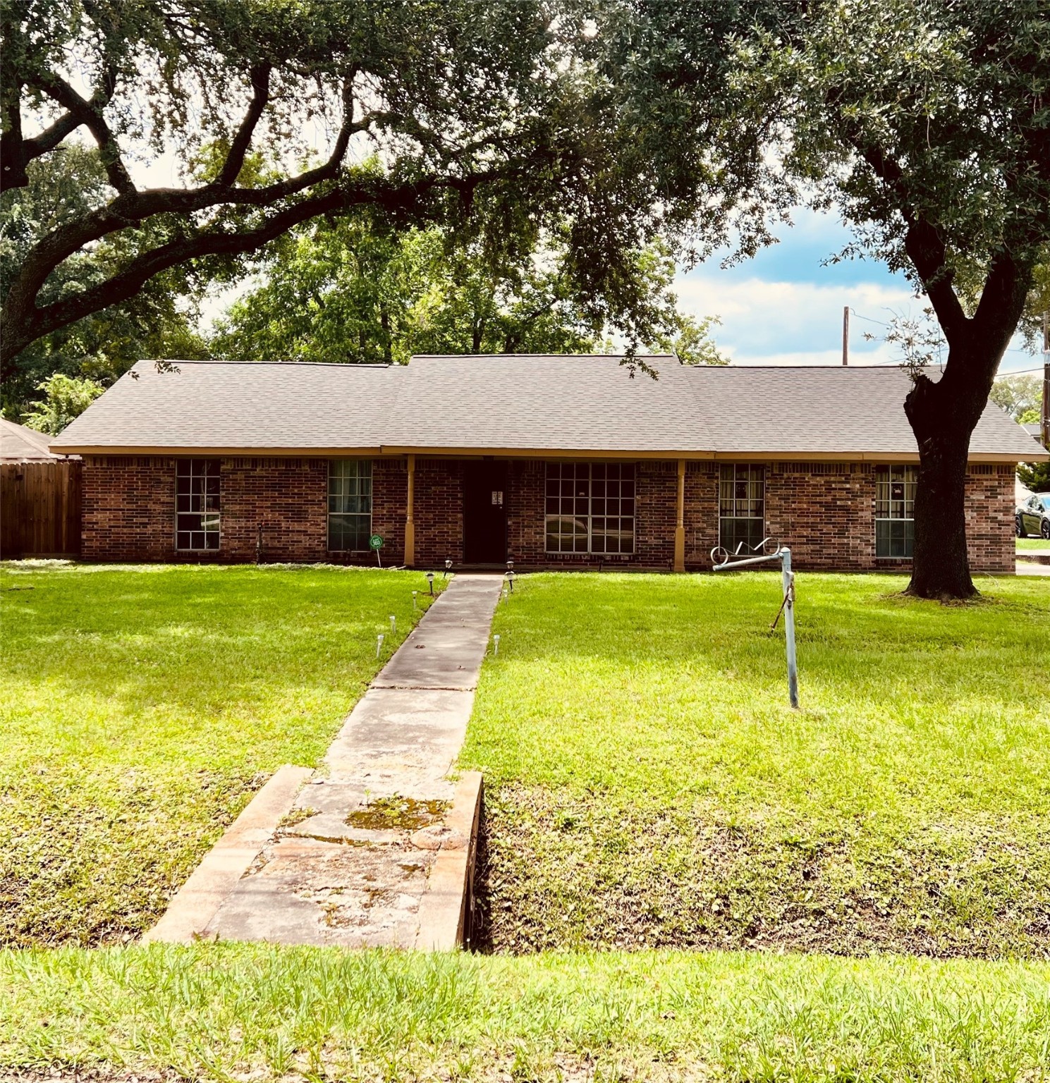 7731 Schneider Street Houston TX 77093