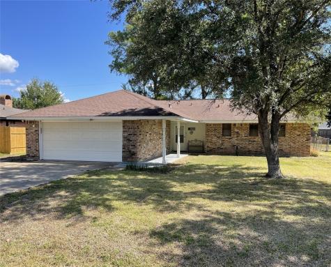 407 Sharondoah Drive Highlands TX 77562