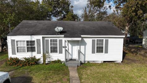 5237 Carmen Street Houston TX 77033