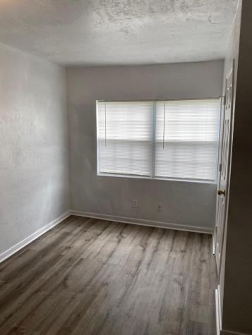 5237 Carmen Street Houston TX 77033