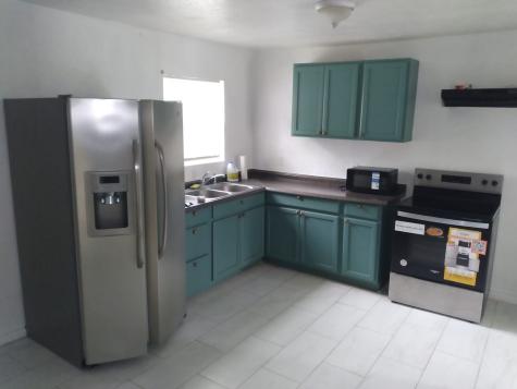 5237 Carmen Street Houston TX 77033