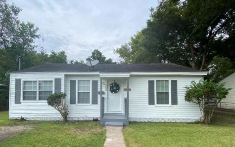 5237 Carmen Street Houston TX 77033
