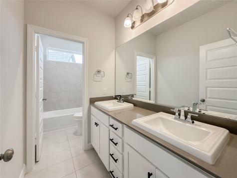9411 Coleraine Court Tomball TX 77375