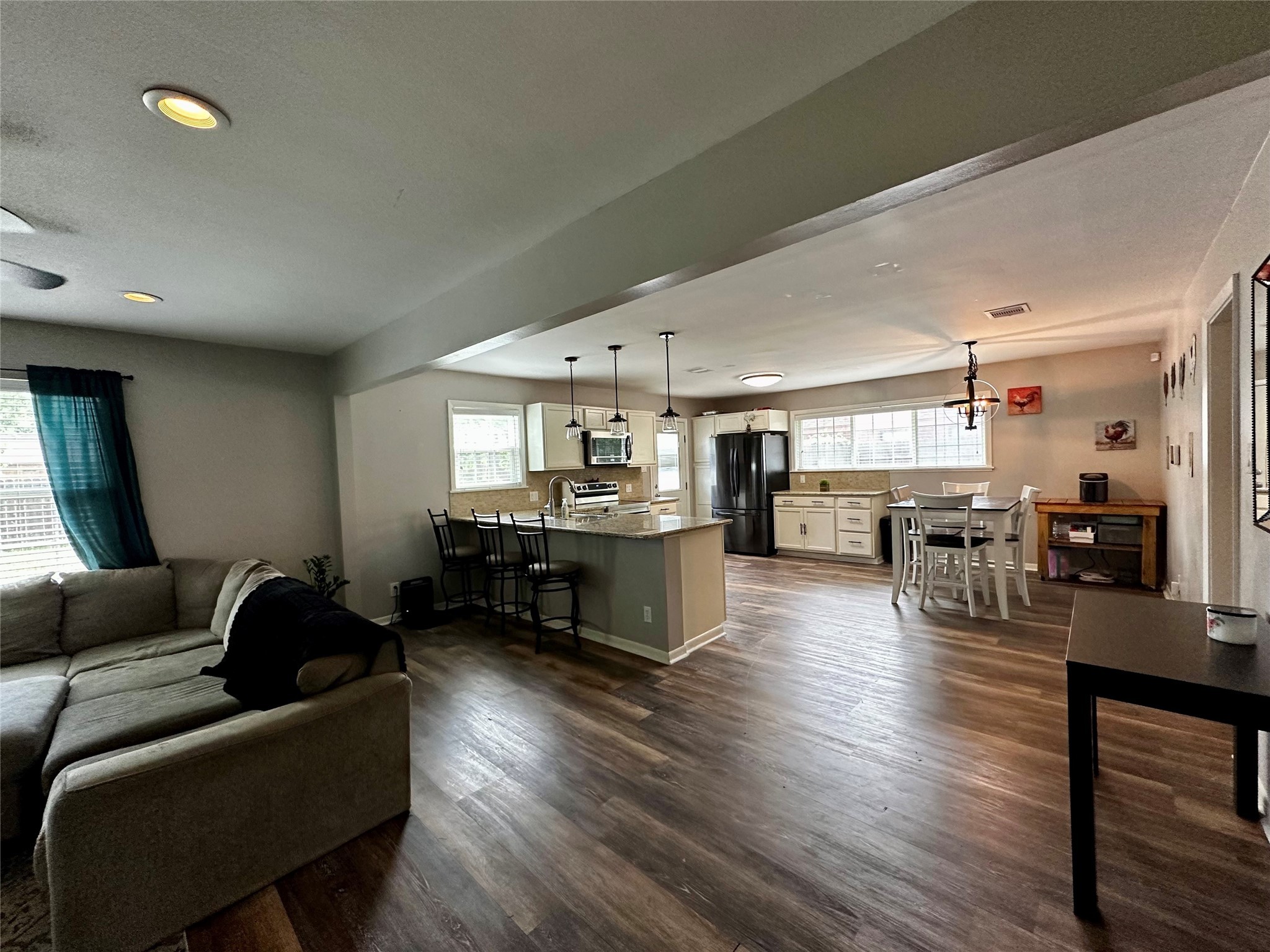 1607 Highland Drive Bay City TX 77414
