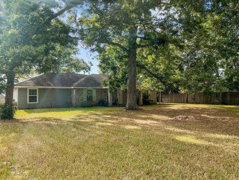 1015 Mitchell Street Sour Lake TX 77659