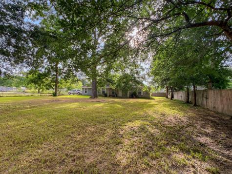 1015 Mitchell Street Sour Lake TX 77659